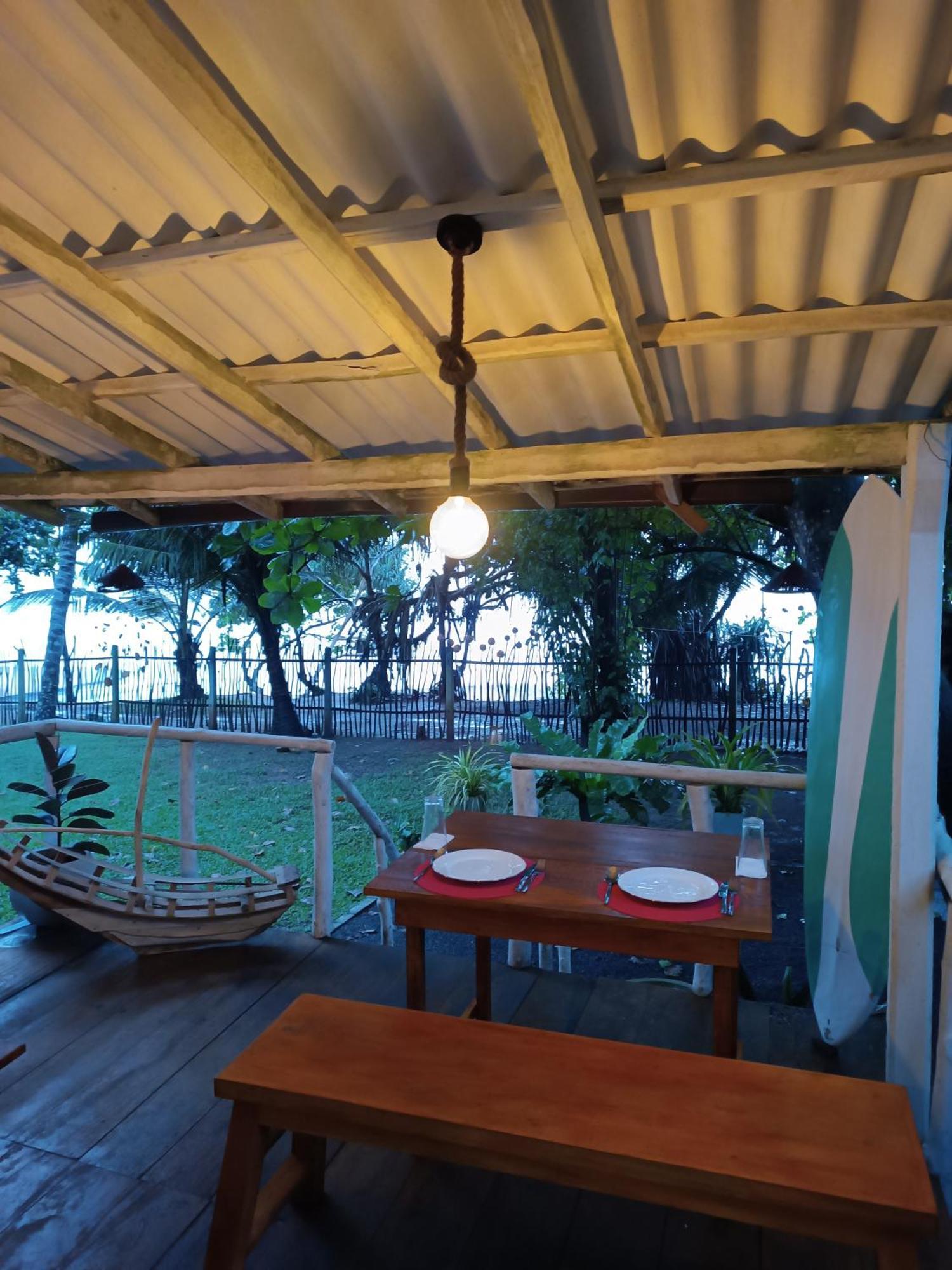 Beach House Kalukatiya - Family Villa, Seaview Room, Garden Room Dickwella Exterior photo
